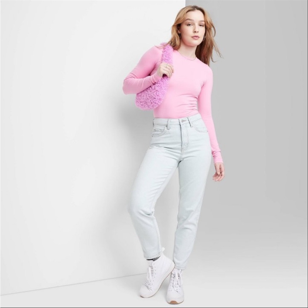NWT Wild Fable Super High-Rise Tapered Jean, Size 6